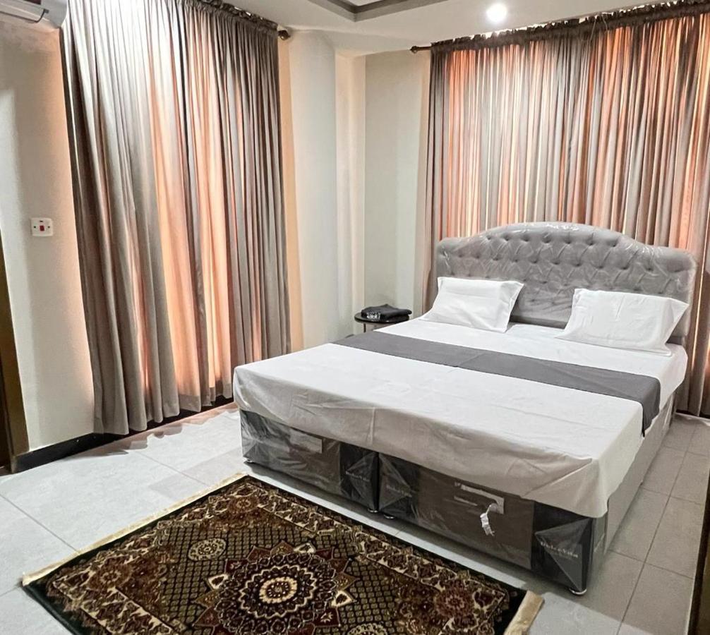Northern Suites Bahria Town Rawalpindi Eksteriør billede
