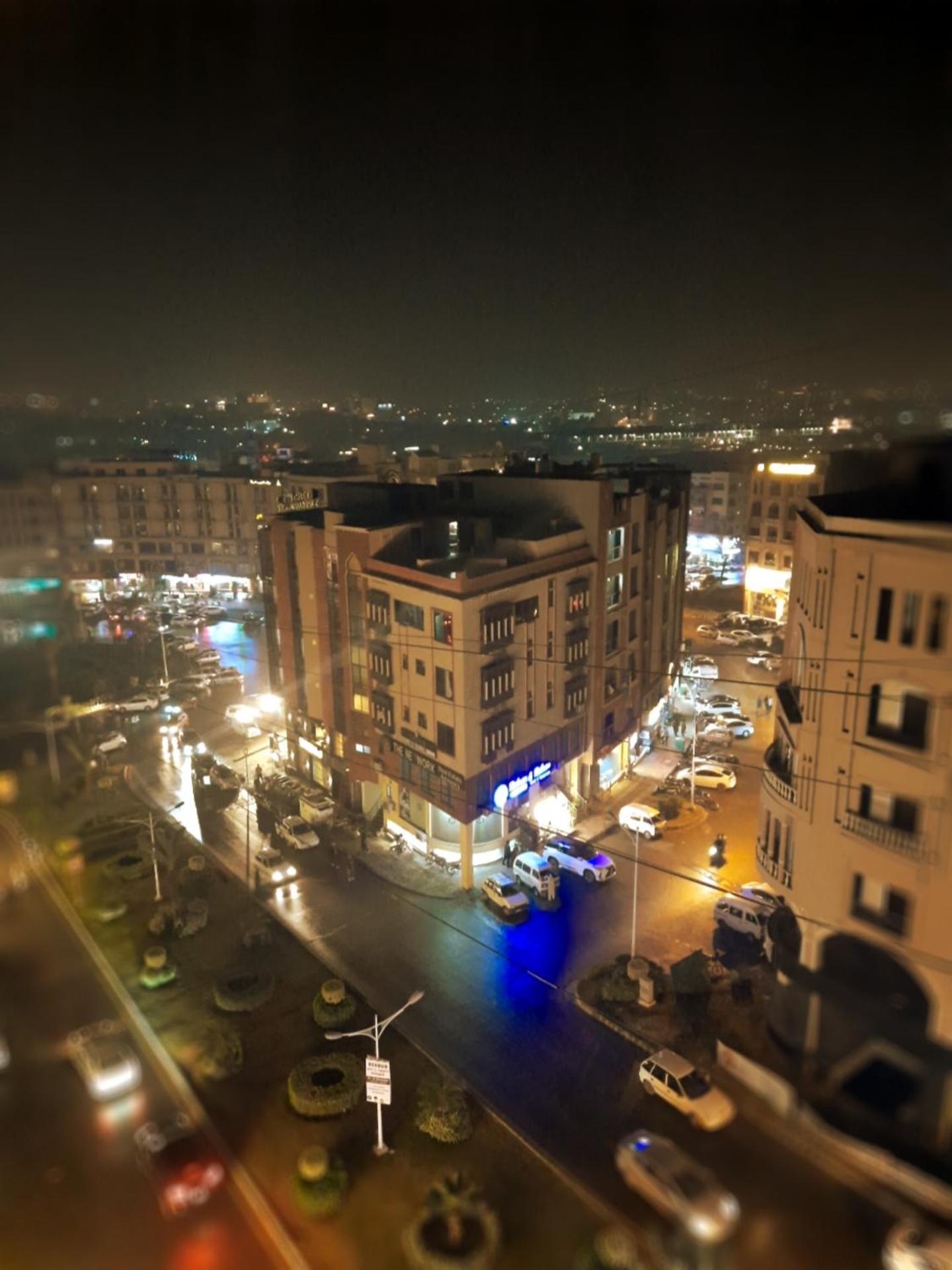 Northern Suites Bahria Town Rawalpindi Værelse billede